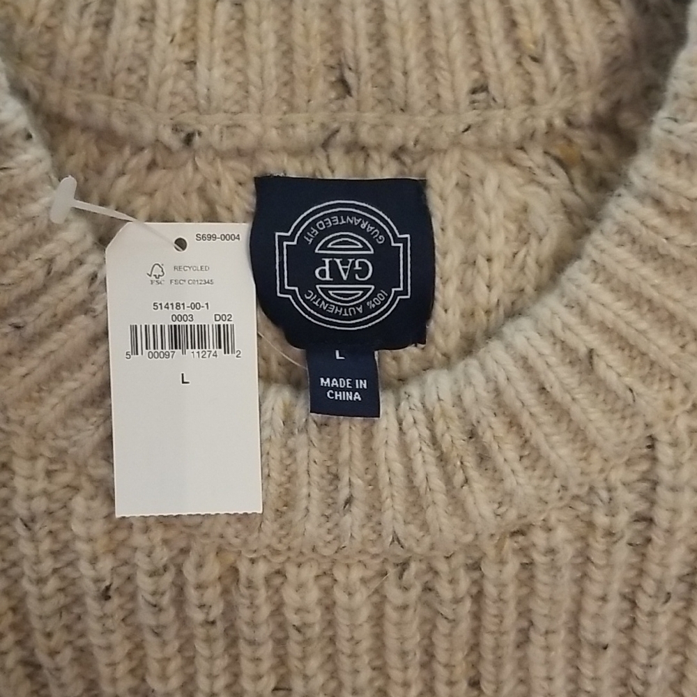 GAP Men's Ribbed Cream Sweater L  NWT